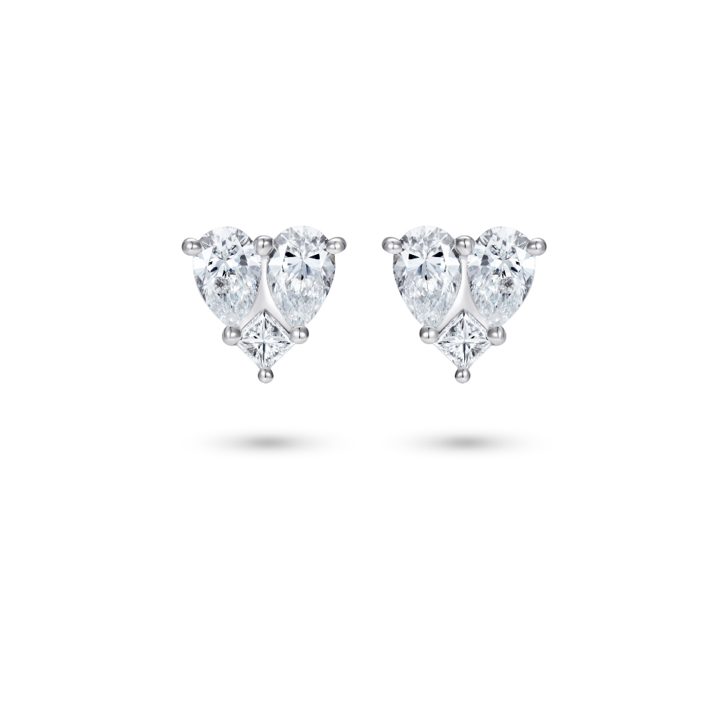 Le Cercle Illusion Diamond Heart Stud Earrings