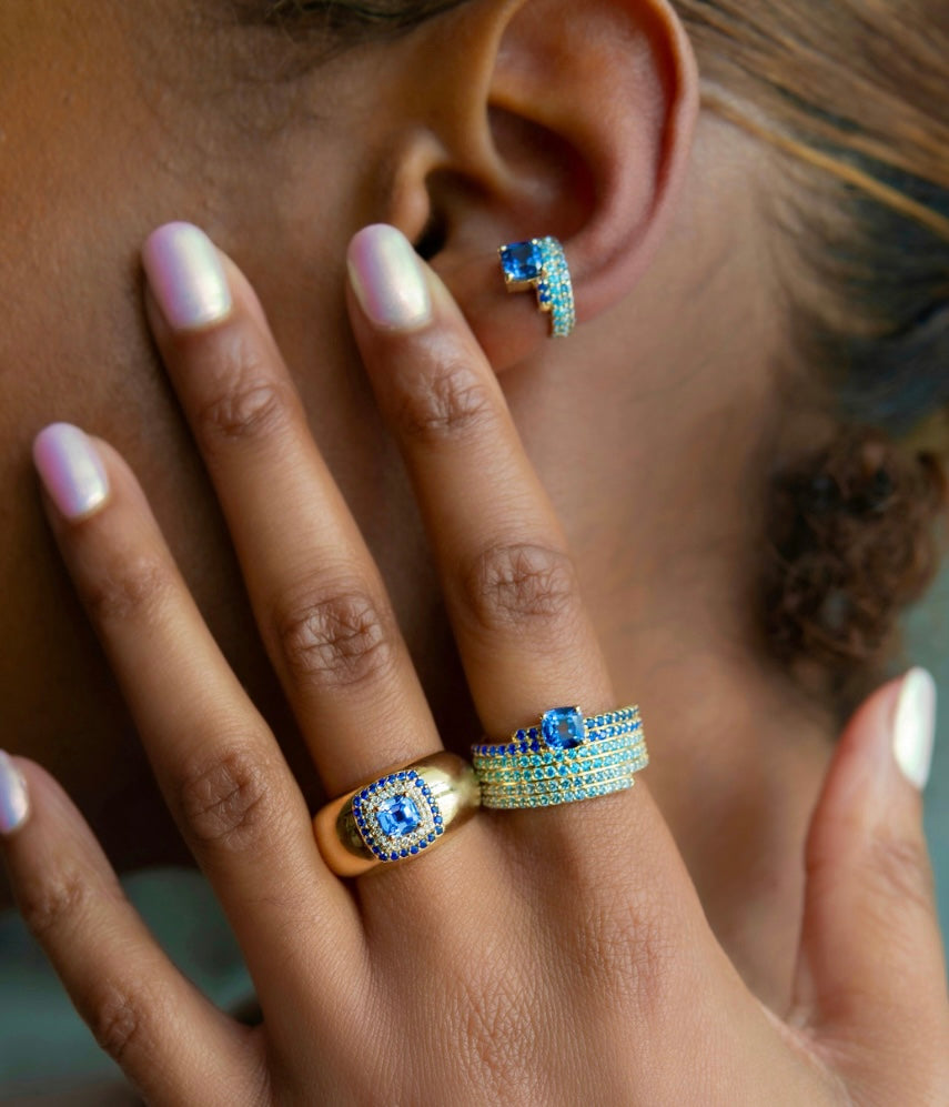 Le Cercle Ombre Blue Sapphire Ring