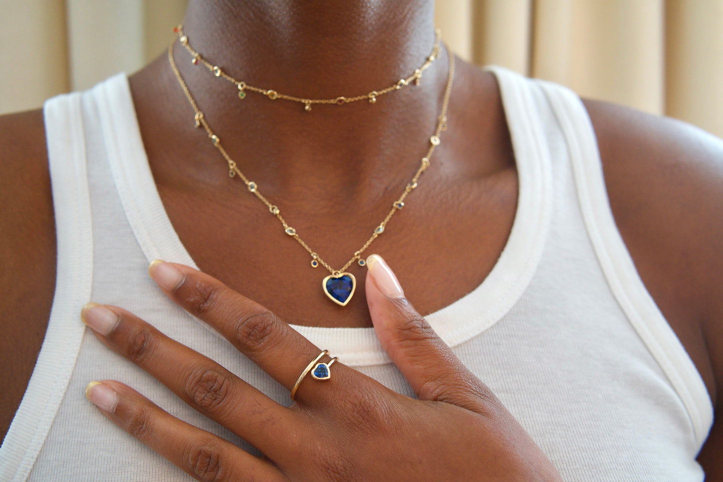 Le Cercle Infinity Blue Sapphire Necklace