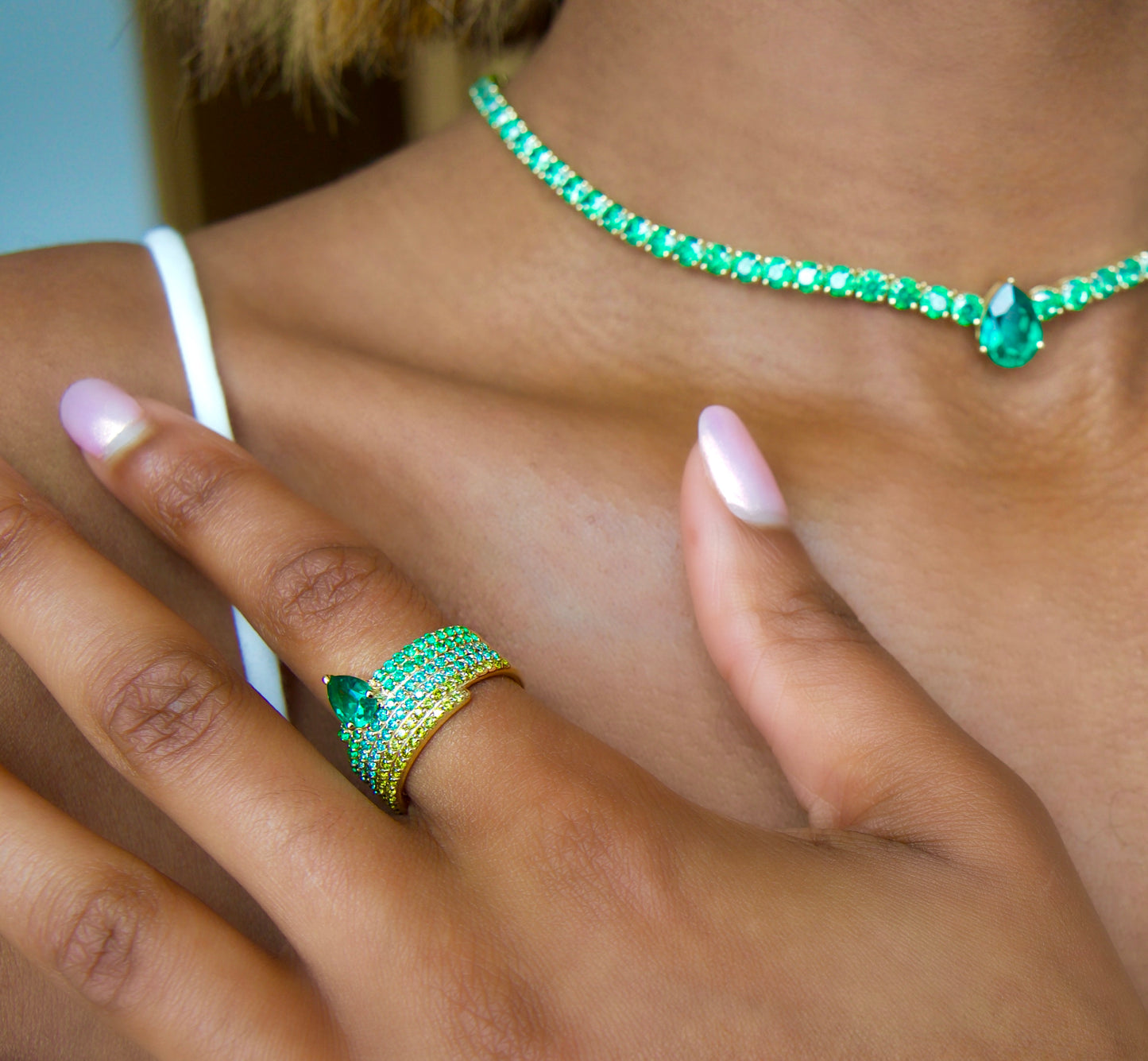 Le Cercle Ombre Emerald Ring