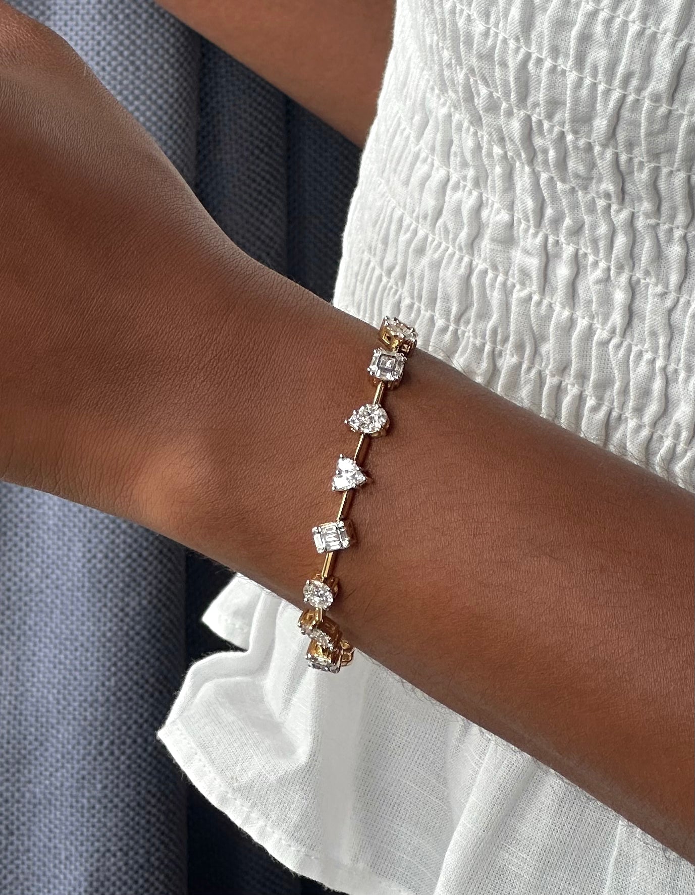 Le Cercle Floating Illusion Diamond Bracelet