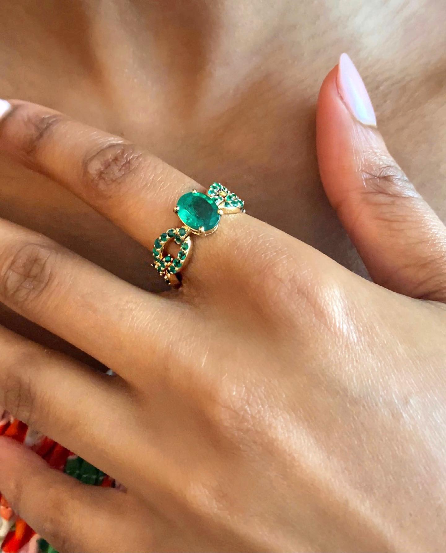 Catena Petite Oval Emerald and Pavé Ring