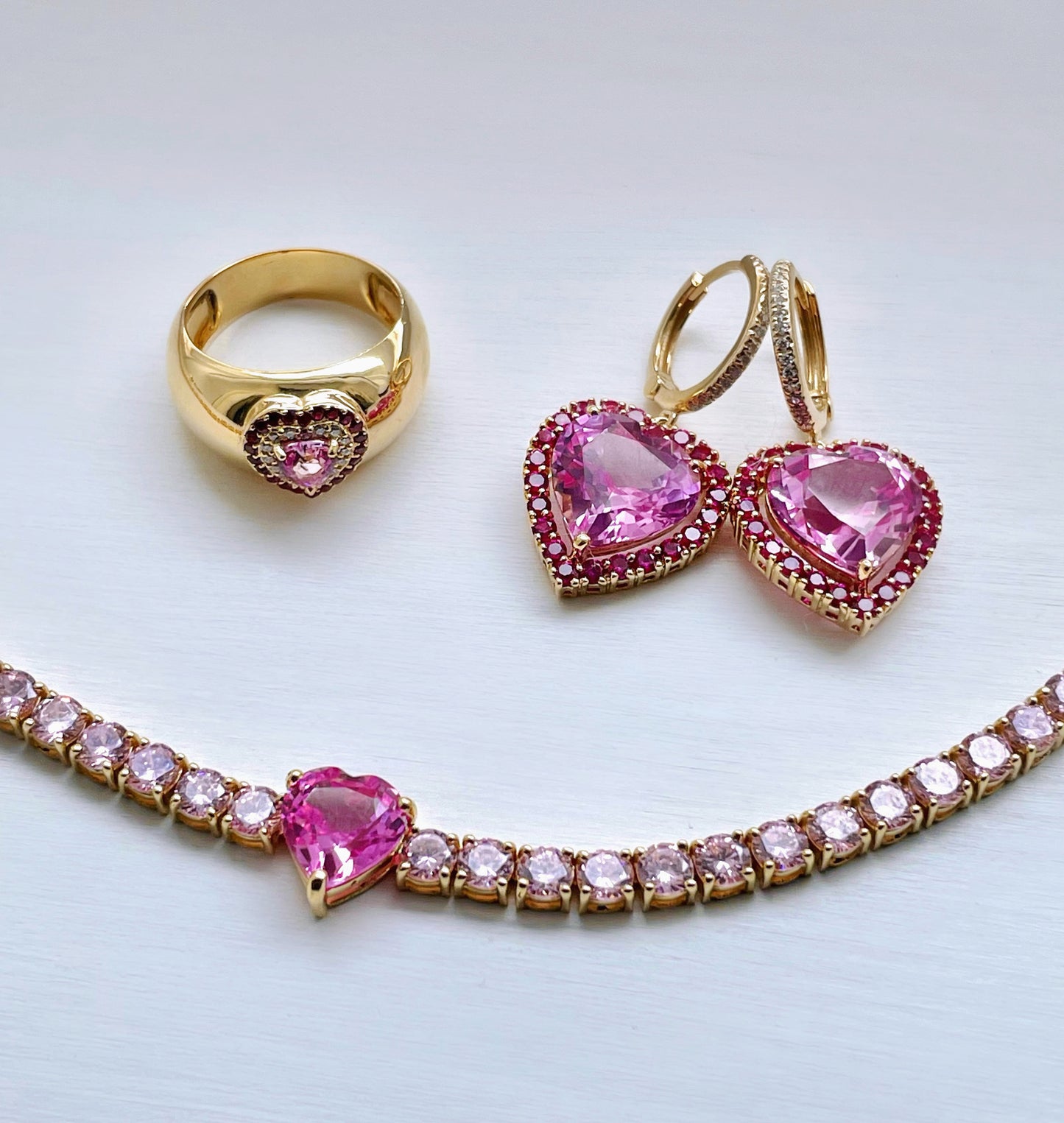 Le Cercle Heart Shaped Pink Sapphire Earrings